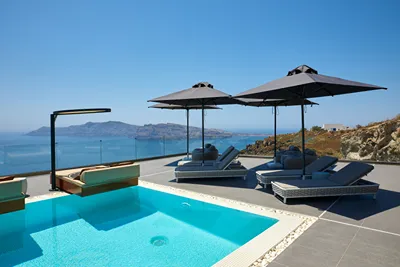 Oia Suites Santorini
