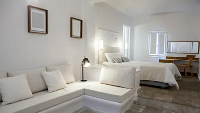 Amaze Suites