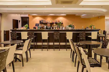 Vantaris Palace Hotel