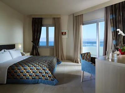 Molos Bay Hotel