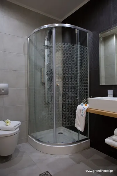 Grand TheoNi Hotel