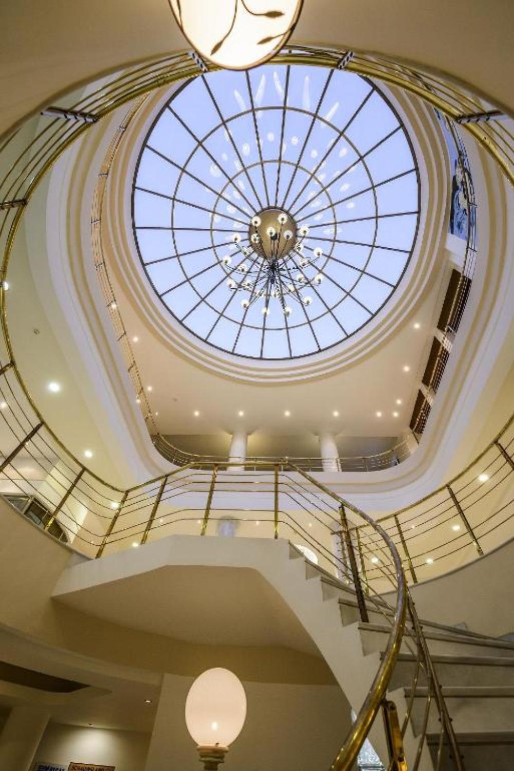 Vantaris Palace Hotel