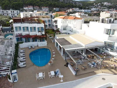 Oasis Beach Hotel