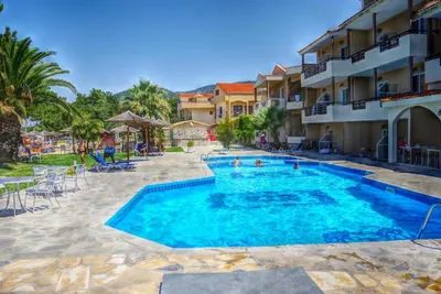 Rachoni Bay Resort