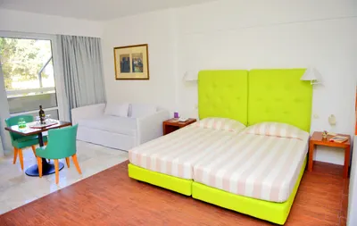 DIONYSOS HOTEL