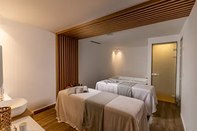 Cresanto Luxury Suites