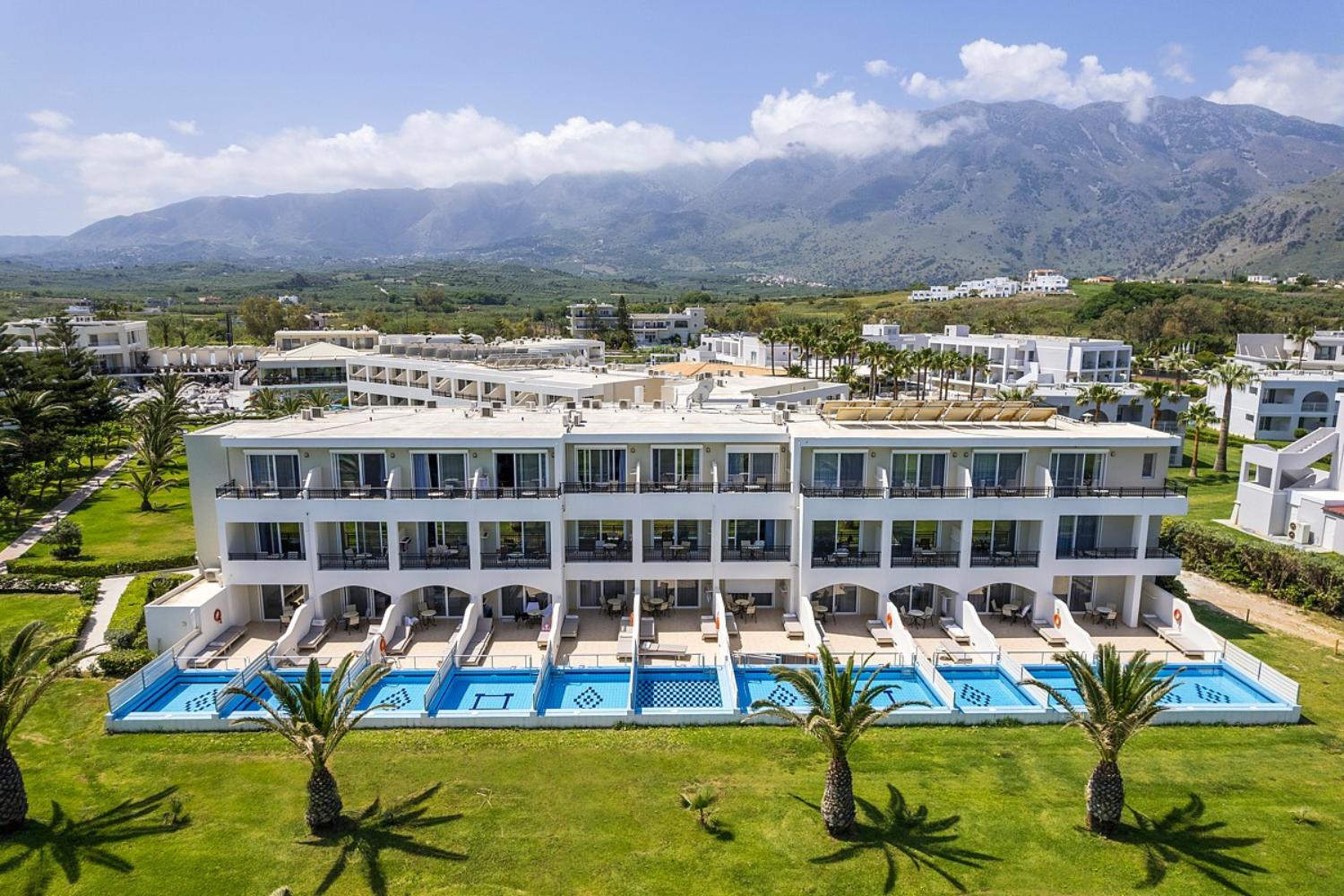 Vantaris Palace Hotel