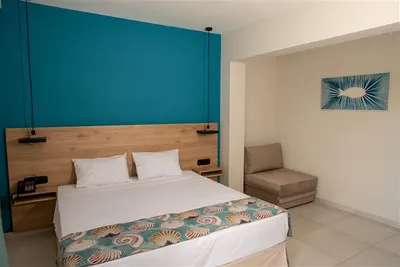 Mythic Summer Hotel