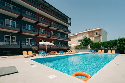 Atrium Hotel
