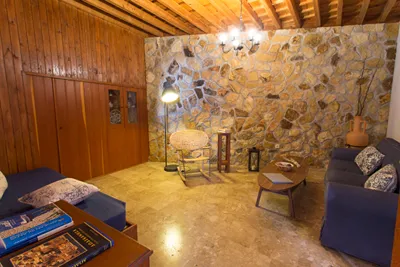 Thea Villas & Suite