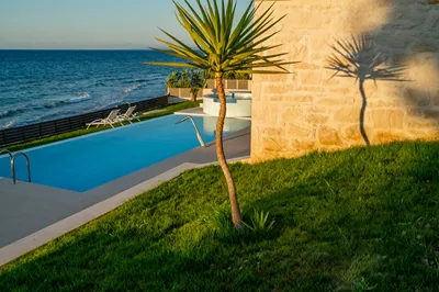 Perla Beach Villa