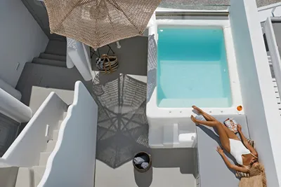 You and Me Suites Santorini