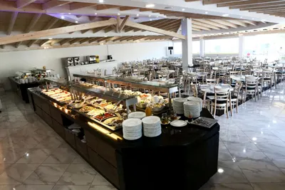 Ninos Saint George Palace Hotel