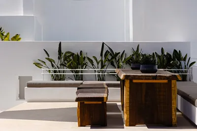 Omna Caldera Suites
