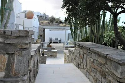 Parian Lithos Residence
