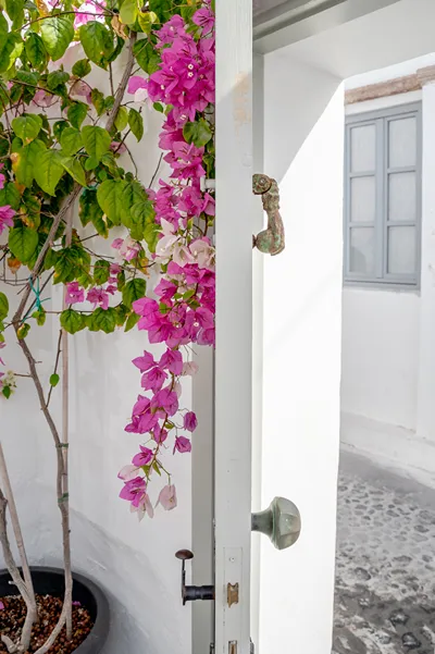 Kampanario Villa Santorini