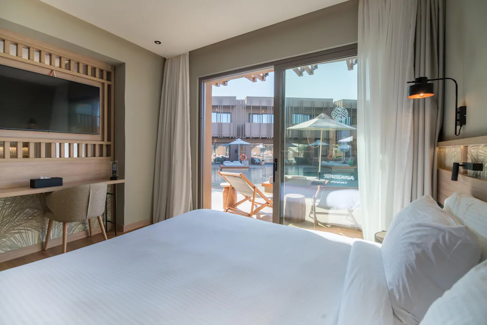 Senseana Sea Side Resort & Spa