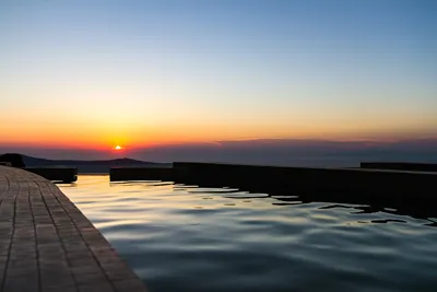 Galaxy Suites & Villas