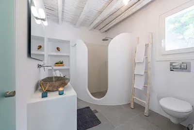 Milinon Suites