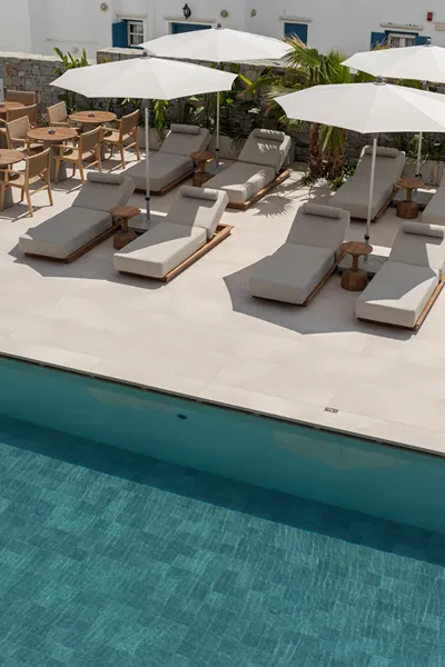 Nuca Mykonos
