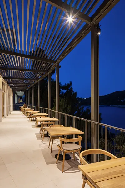 Akrotiri Beach Hotel