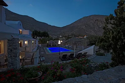 The Birds Villa Apartments Santorini