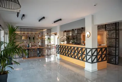 Mythic Summer Hotel