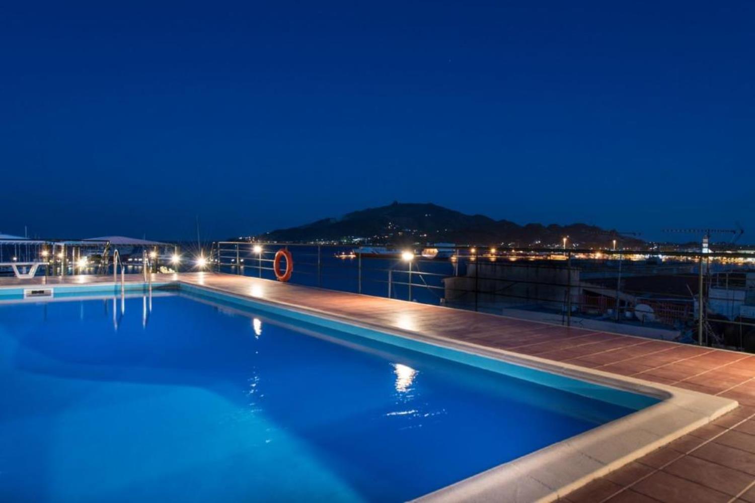 Strada Marina Hotel