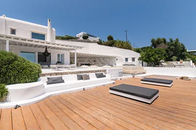 Villa Psarou _above Nammos