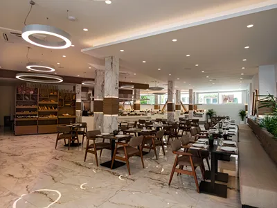 Elmi Suites