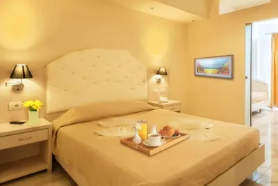 Ninos Saint George Palace Hotel