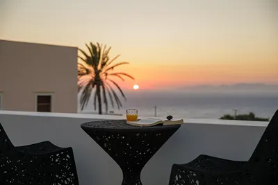 La Madeleine Oia Suites & Caves