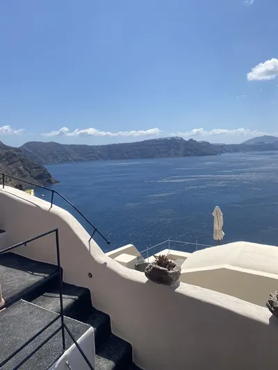 One of One Suites