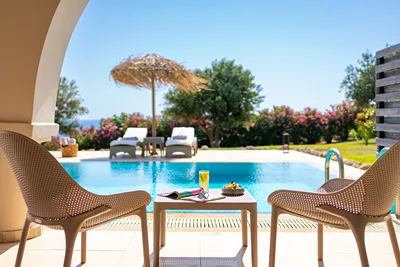 KRESTEN ROYAL EUPHORIA RESORT