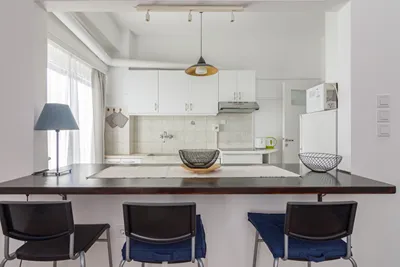 Athens Syndagma ermou studio