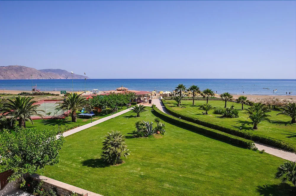 Vantaris Palace Hotel