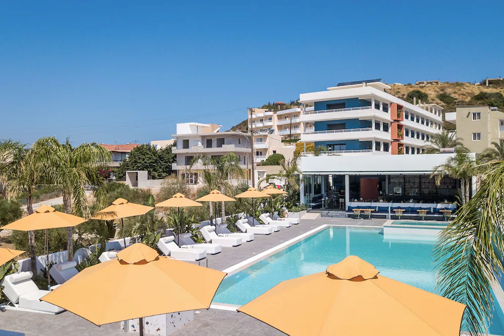 Mazoren Art Hotel