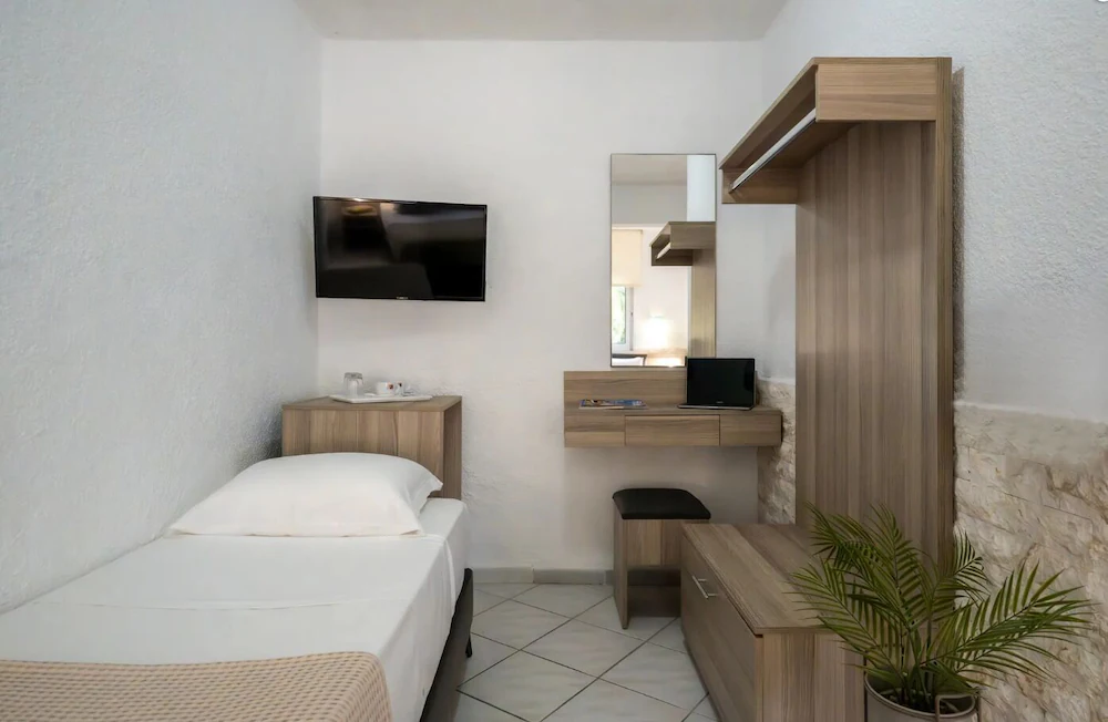 Palma Village Hotel by Greek Pride