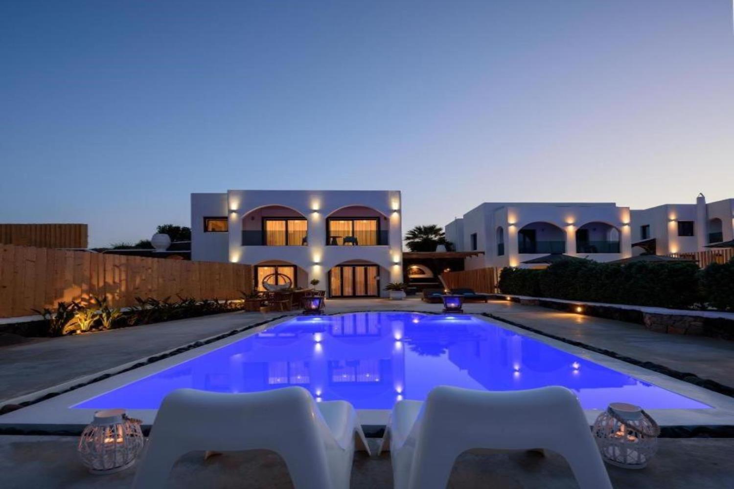Amor Hideaway Villas Santorini