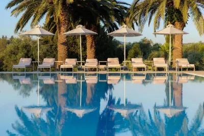 Paradise Hotel