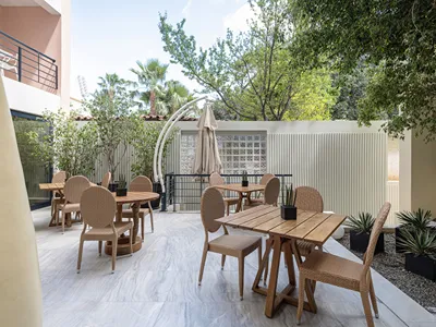 Avra City Hotel