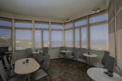 Erato Apartments Firostefani