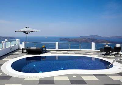 Petit Palace Suites