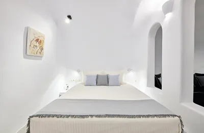 Cave Suite Oia