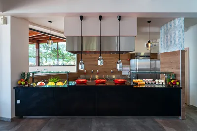 KRESTEN ROYAL EUPHORIA RESORT