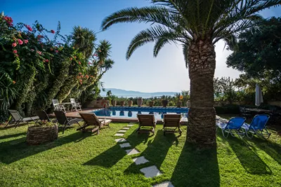 Villa Arhontariki