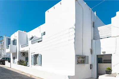 Iris Hotel Paros
