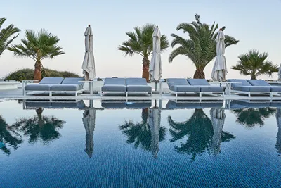 Petri Suites Santorini