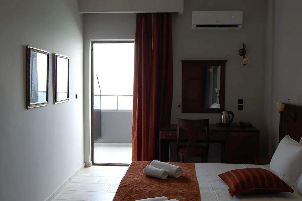 Paralia Beach Boutique Hotel