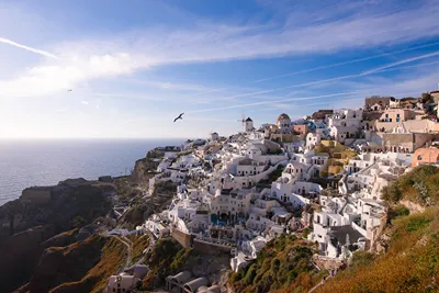 Pezoules of Oia